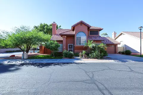 Exterior - 3907 E Ironwood Dr, Phoenix, AZ 85044 photo 5 of 18
