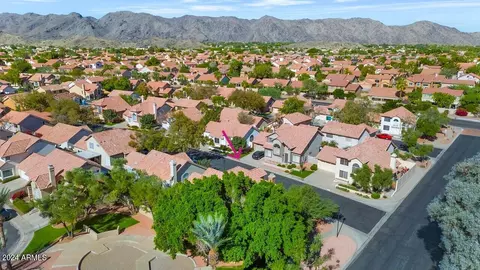 View/Area - 3907 E Ironwood Dr, Phoenix, AZ 85044 photo 2 of 10