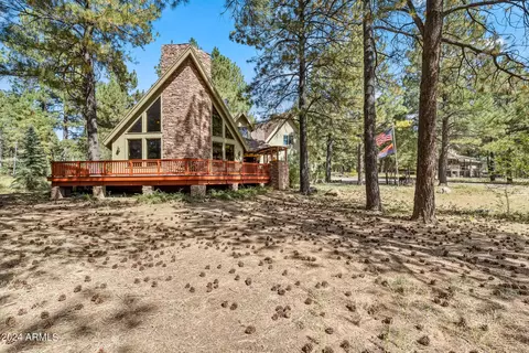 40 E Apache Rd, Munds Park, AZ 86017