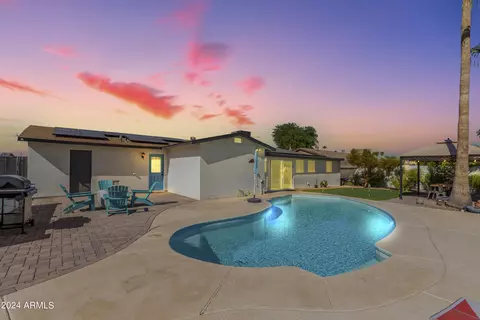 3429 E Poinsettia Dr, Phoenix, AZ 85028