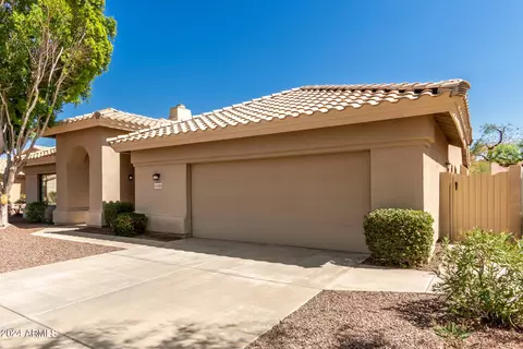 13221 S 35th Ct, Phoenix, AZ 85044 photo 6