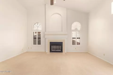 13221 S 35th Ct, Phoenix, AZ 85044 photo 8