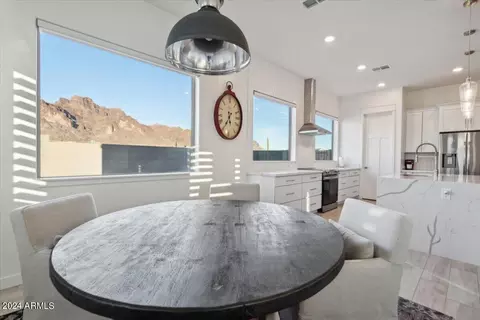744 N Moon Rd, Apache Junction, AZ 85119 photo 4