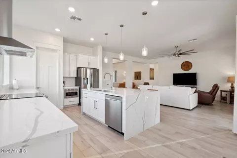 744 N Moon Rd, Apache Junction, AZ 85119 photo 12