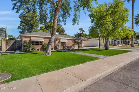 222 E Orange Dr, Phoenix, AZ 85012 photo 2
