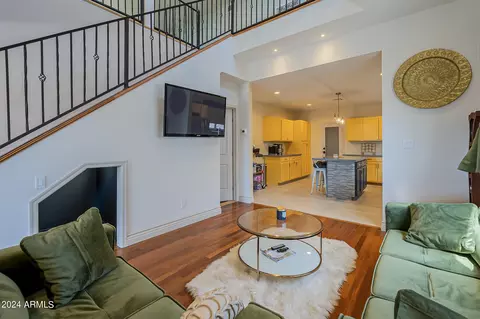 Living - 917 S Montezuma Ave, Phoenix, AZ 85003 photo 3 of 5