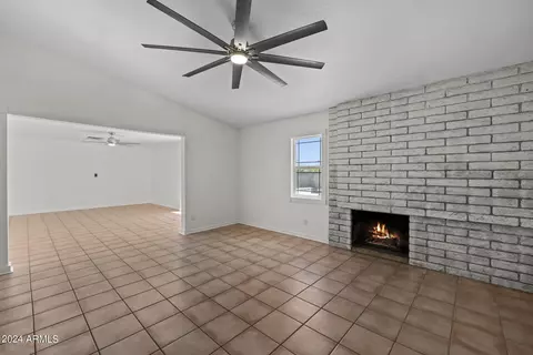 4401 E Arapahoe St, Phoenix, AZ 85044 photo 10