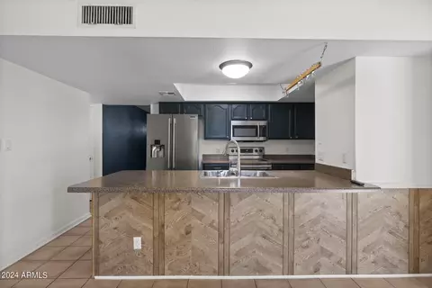 4401 E Arapahoe St, Phoenix, AZ 85044 photo 6