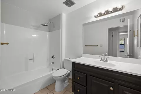 4401 E Arapahoe St, Phoenix, AZ 85044 photo 12