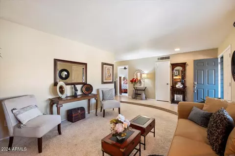 10625 N 33rd Pl, Phoenix, AZ 85028 photo 6