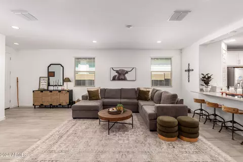 2659 S Barks Canyon Trl, Apache Junction, AZ 85119 photo 2