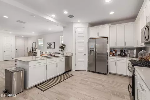 2659 S Barks Canyon Trl, Apache Junction, AZ 85119 photo 18