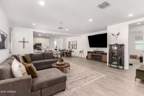 2659 S Barks Canyon Trl, Apache Junction, AZ 85119 photo 9