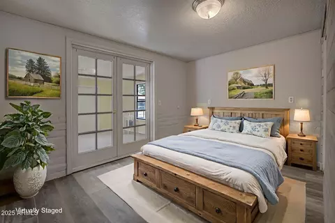 Bedroom - 3276 N Juniper Trl, Pine, AZ 85544 photo 2 of 4