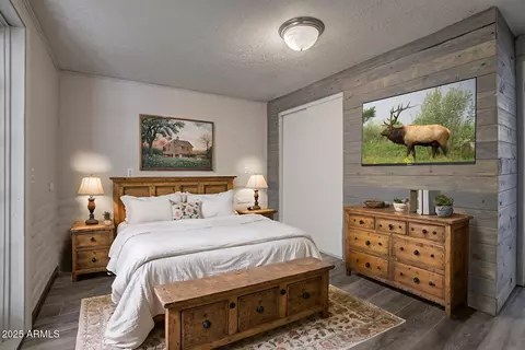 Bedroom - 3276 N Juniper Trl, Pine, AZ 85544 photo 3 of 4