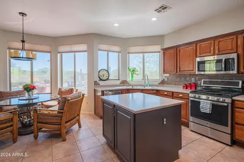 39009 N 9th St, Phoenix, AZ 85086 photo 5