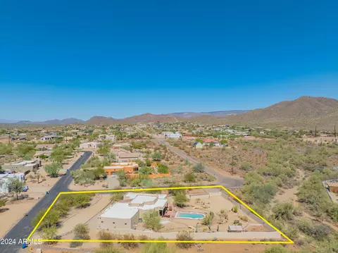 39009 N 9th St, Phoenix, AZ 85086