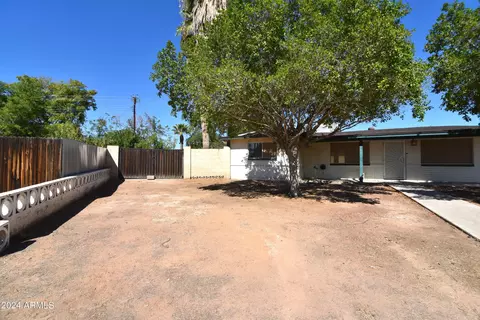 7752 E Akron St, Mesa, AZ 85207 photo 3