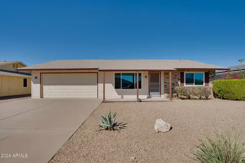 13206 N Branding Iron Dr, Sun City, AZ 85351