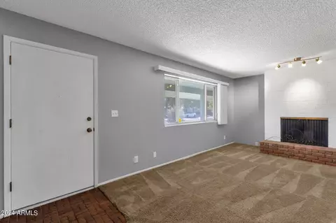 1124 E 6th Pl, Mesa, AZ 85203 photo 4