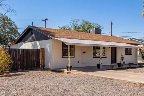 11117 W Iowa Ave, Youngtown, AZ 85363