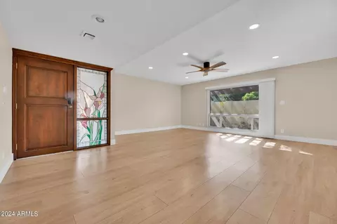 1202 E Palo Verde Dr, Phoenix, AZ 85014 photo 4