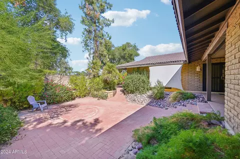 24 E Concorda Dr, Tempe, AZ 85282 photo 6