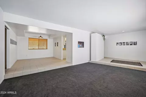 24 E Concorda Dr, Tempe, AZ 85282 photo 8
