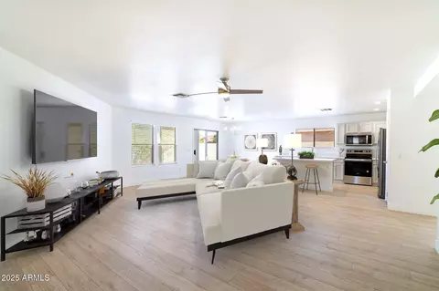 1206 E Beth Dr, Phoenix, AZ 85042 photo 12
