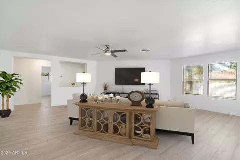 1206 E Beth Dr, Phoenix, AZ 85042 photo 9