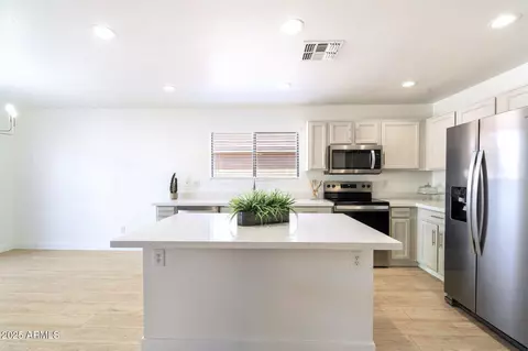 1206 E Beth Dr, Phoenix, AZ 85042 photo 17