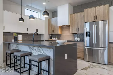 377 E Windsor Ave #23, Phoenix, AZ 85004 photo 4