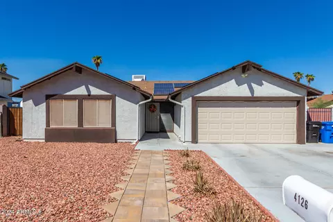 4126 E Maldonado Dr, Phoenix, AZ 85042