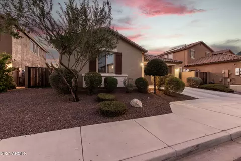 1644 N 214th Ln, Buckeye, AZ 85396