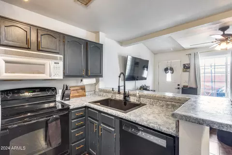2301 E University Dr #265, Mesa, AZ 85213
