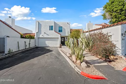 5810 N 8th Pl, Phoenix, AZ 85014 photo 2