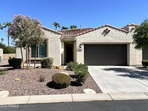 4019 N 163rd Dr, Goodyear, AZ 85395