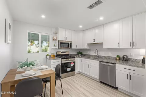 2054 E Lemon St, Tempe, AZ 85281 photo 15