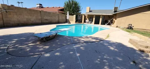 5121 W Saint Moritz Ln, Glendale, AZ 85306