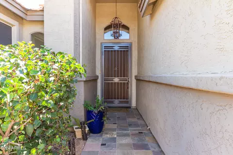 3113 E Indigo Bay Dr, Gilbert, AZ 85234 photo 4