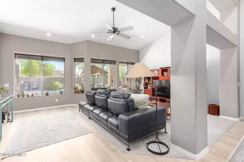 3113 E Indigo Bay Dr, Gilbert, AZ 85234 photo 7