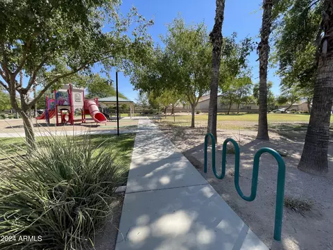 2118 W Carson Rd, Phoenix, AZ 85041 photo 61