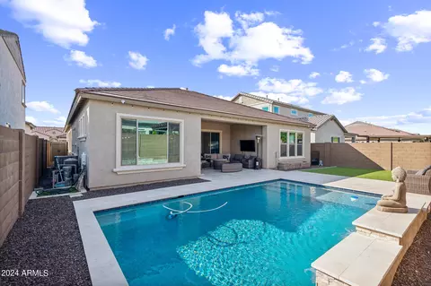 9616 W Patrick Ln, Peoria, AZ 85383