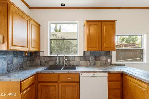 305 15th Ter, Bisbee, AZ 85603 photo 16