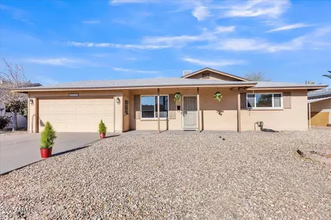 2106 E Greenway Dr, Tempe, AZ 85282