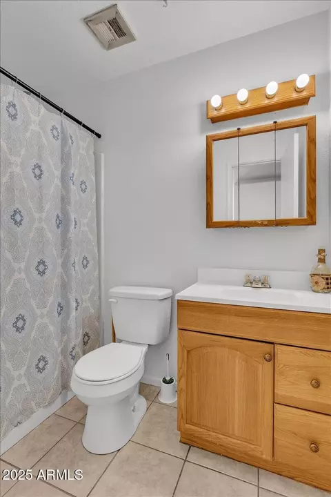 2106 E Greenway Dr, Tempe, AZ 85282 photo 14
