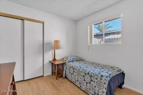 2106 E Greenway Dr, Tempe, AZ 85282 photo 16