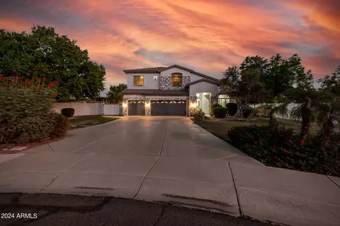 Exterior - 1755 E Cullumber Ct, Gilbert, AZ 85234 photo 15 of 17