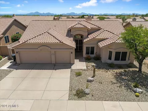 9425 E Maple Dr, Scottsdale, AZ 85255