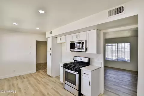 8437 S 6th Ave, Phoenix, AZ 85041 photo 9